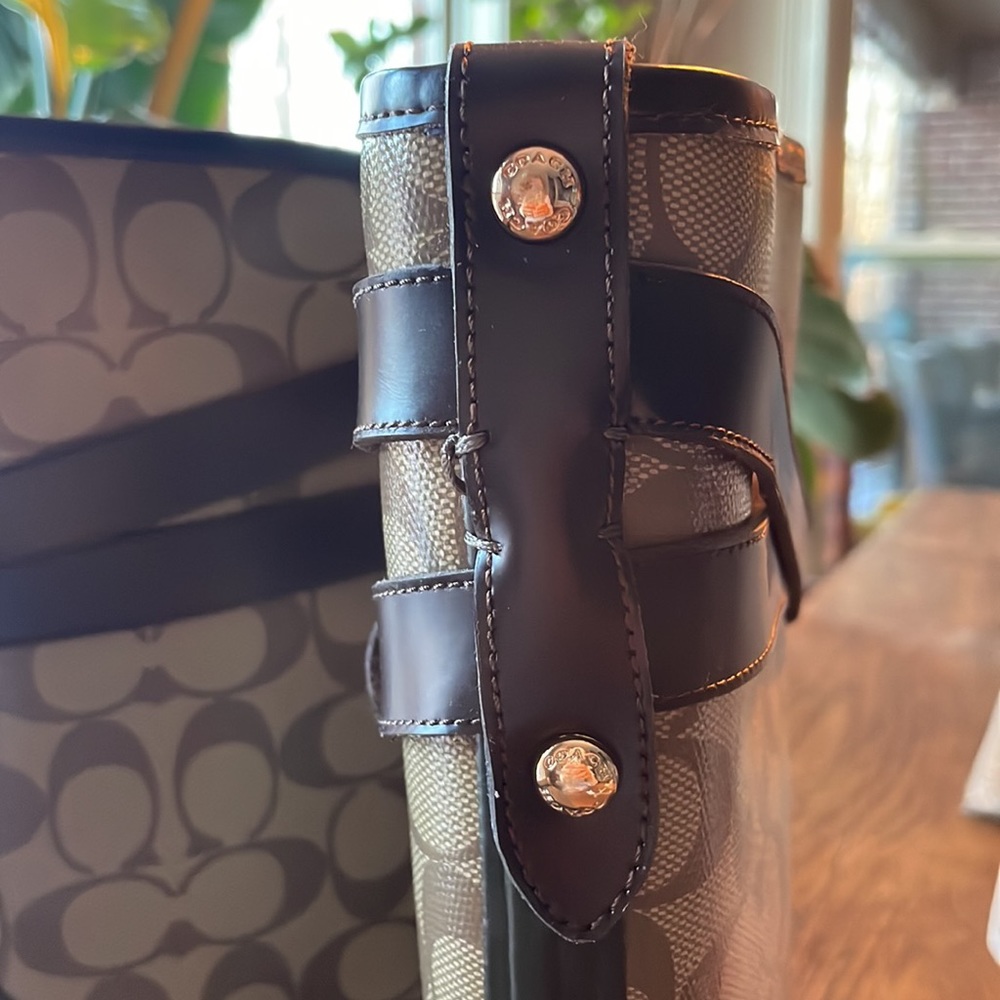 Coach Rainboots - Picture 2 of 4